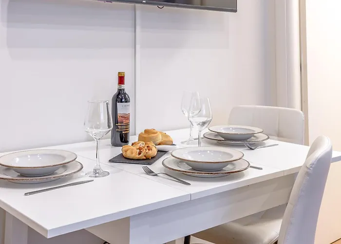 Duomo Retreat - Collection *